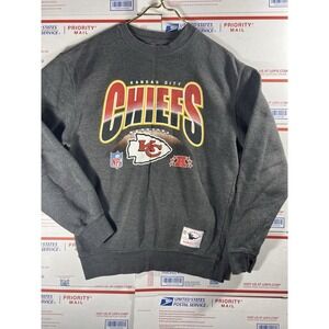 Vintage Kansas City Chiefs Crewneck Sweatshirt Size M 90s Mitchell & Ness Champs